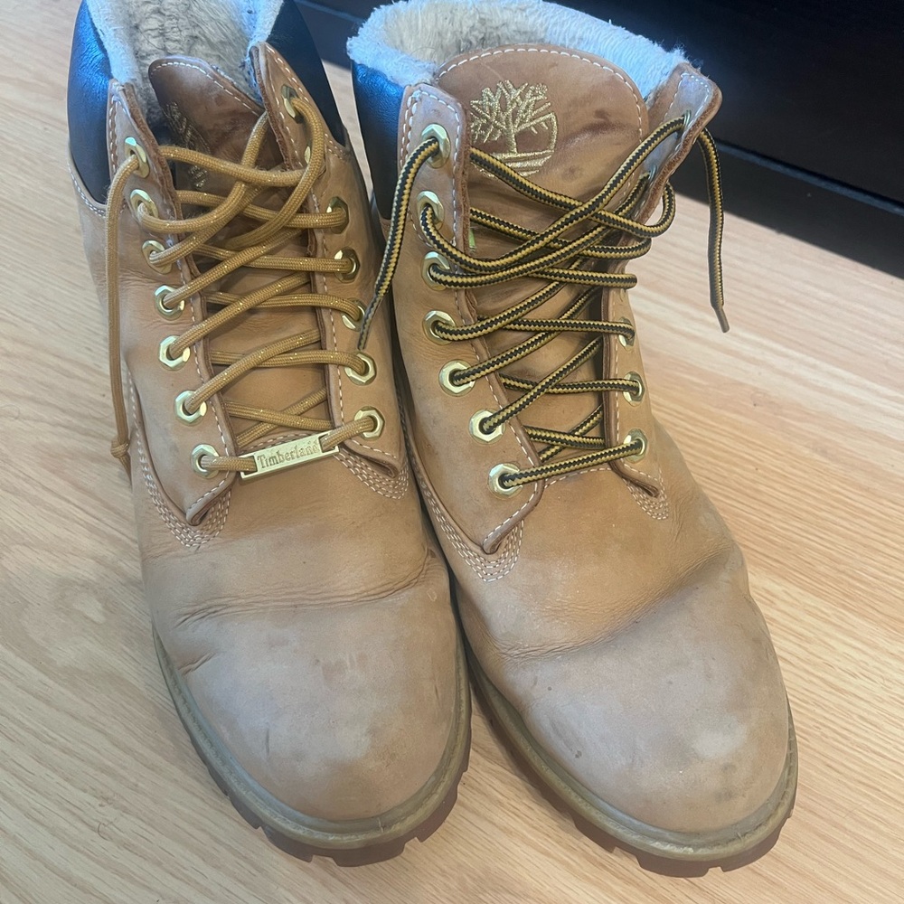 Timberland Brown Leather Boots with Gold Accents